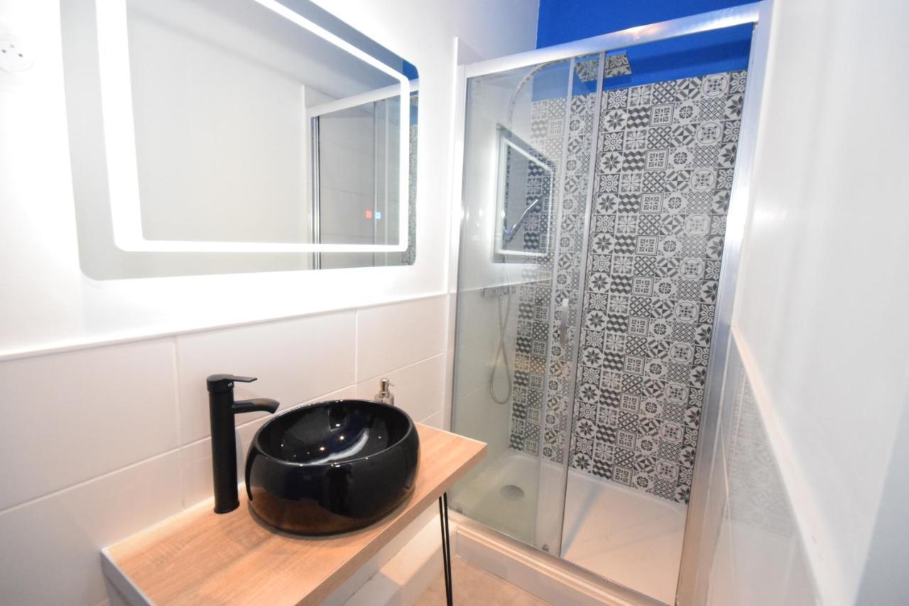 Design Appart - Hyper Centre - Tram - Free Wifi - Lerelaisdodile21 Valenciennes Buitenkant foto