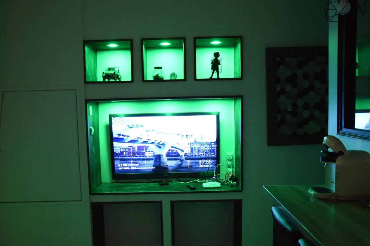 Design Appart - Hyper Centre - Tram - Free Wifi - Lerelaisdodile21 Valenciennes Buitenkant foto